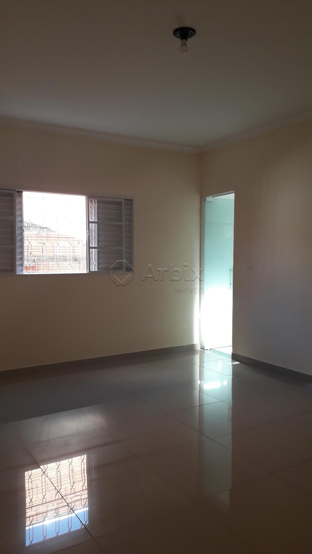 Casa Residencial Disponível Para Locação Por R$ 1.700,00 Mês No Jardim 