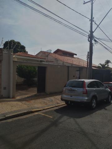 Casa á venda na Vila São Pedro em Americana/SP.