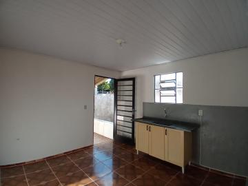 Casa residencial para alugar por R$ 580,00/mês no bairro São Benedito em Americana/SP.
