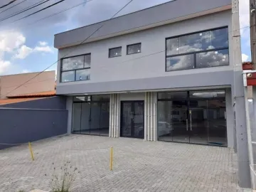 Salão comercial disponível para locação por R$ 2.300,00/ mês no bairro Residencial Vila Mariana em Americana/SP.