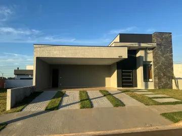 Casa à venda por R$1.050.000,00 no Condomínio Recanto das Águas em Nova Odessa/SP