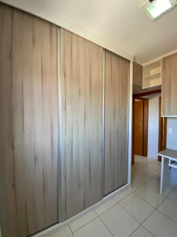 Apartamento para locação no Condomínio Terra Brasil em Nova Odessa/SP.
